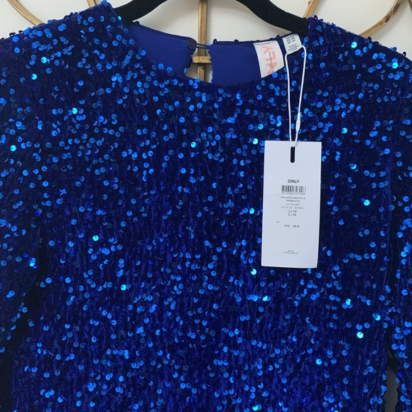 ONLY sequin Mini Dress - Picture 4 of 8